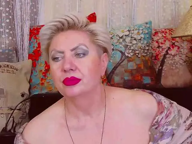 Live sex webcam photo for PoshLadyx #247327371