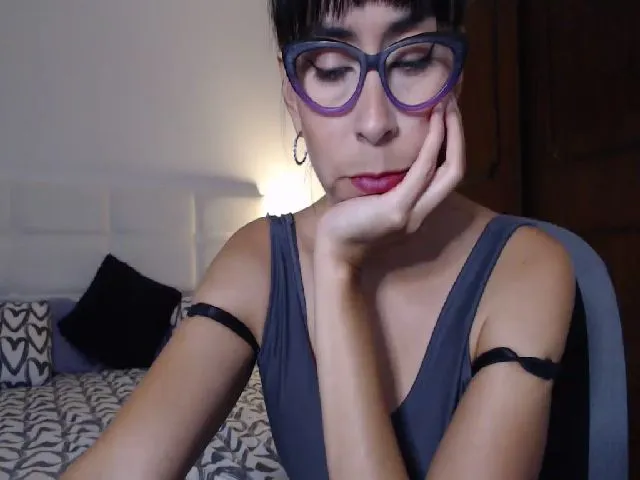 Live sex webcam photo for Evansdani18 #256338670