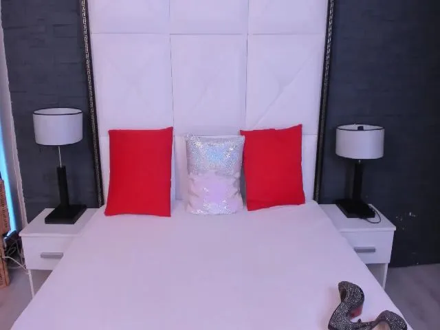 Live sex webcam photo for Sweet_Tokyo #259732063