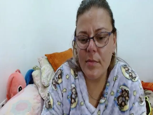 Live sex webcam photo for Georgette3 #263339183