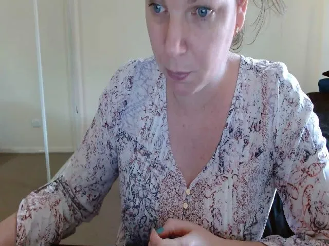 Live sex webcam photo for eva_sirenity #253637027
