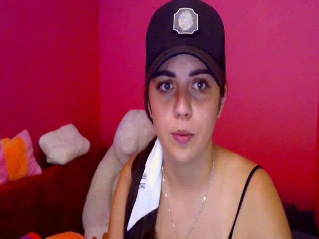 Live sex webcam photo for JordanFrank #262579661