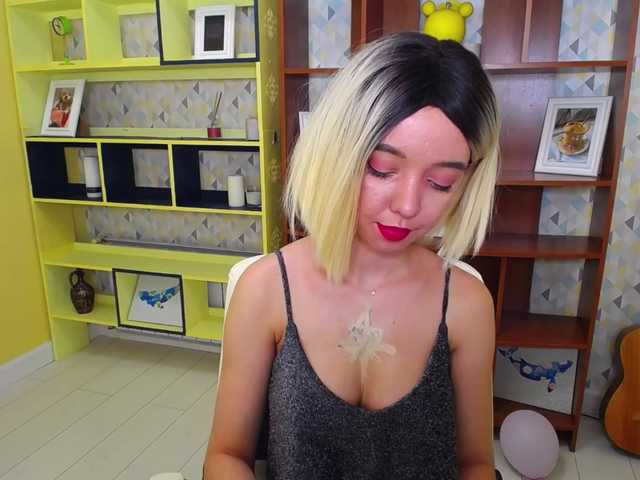 Live sex webcam photo for OutOfControl #253866778