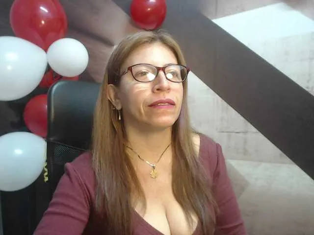 Live sex webcam photo for maturehot-1 #241113445