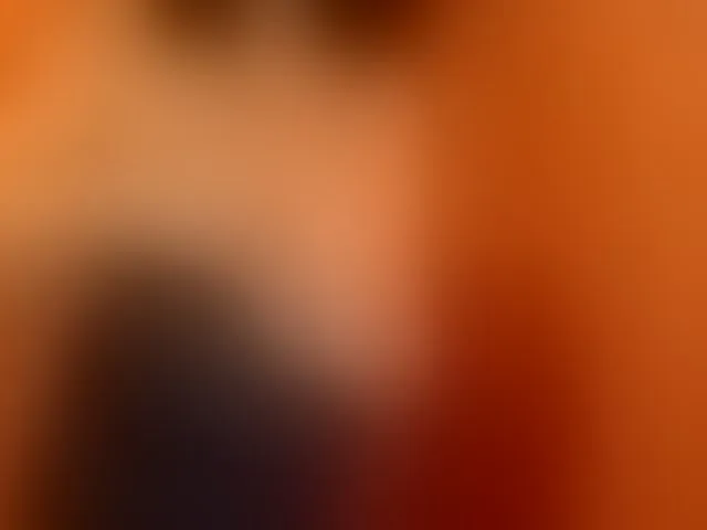 Live sex webcam photo for EmilyBelly #263087509