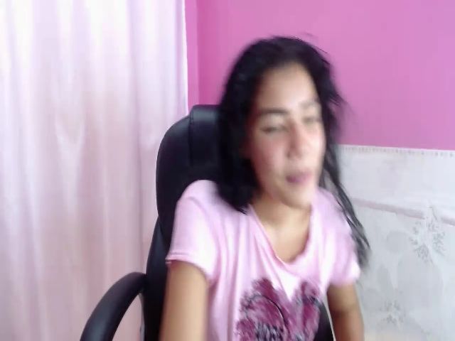 Live sex webcam photo for jannet_reyes #256774374