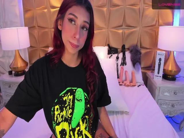 Live sex webcam photo for CandyLaw_ #256272102