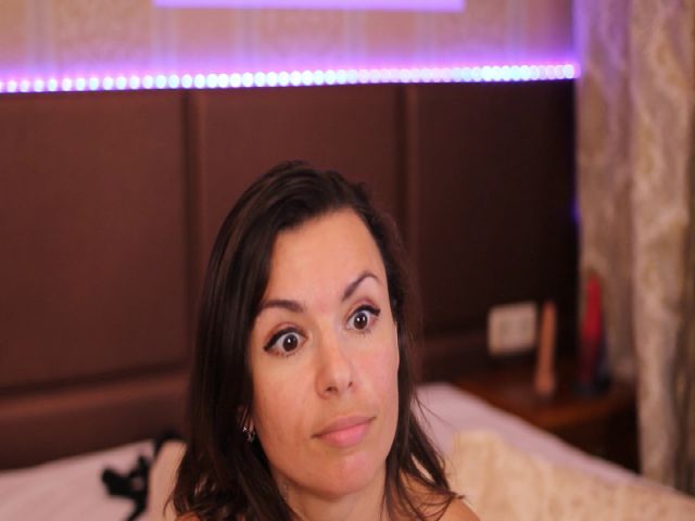 Live sex webcam photo for SofiaFoster #253485274