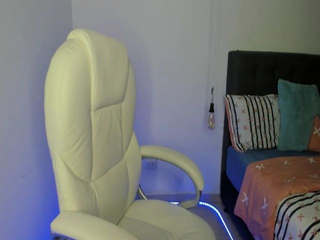 Live sex webcam photo for SalemJimenez #252995163