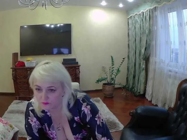 Live sex webcam photo for CHERRY786 #250002798