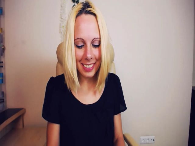 Live sex webcam photo for Casy_wow #256600215