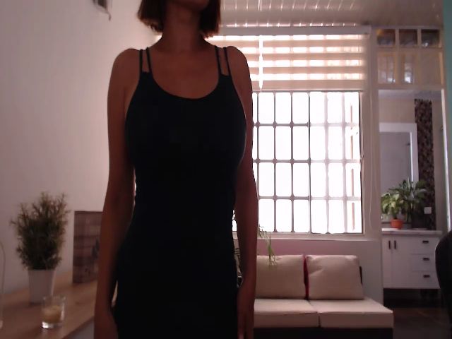 Live sex webcam photo for AngelaMar #254841231