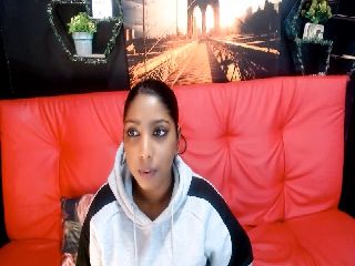 Live sex webcam photo for Indianfetishx #251883399