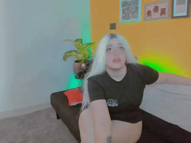 Live sex webcam photo for VitaViper #247750501