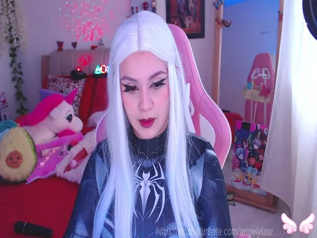 Live sex webcam photo for Angelytaxx #254609974