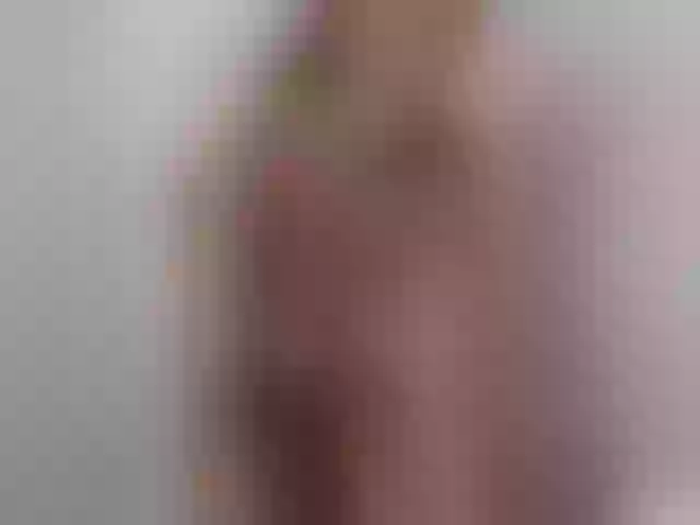 Live sex webcam photo for dreamyriri #264437376