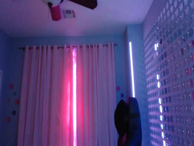 Live sex webcam photo for SinCityVEE #252735737