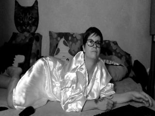 Live sex webcam photo for IamMiky #252050796