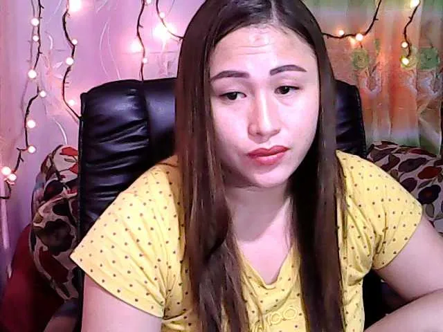 Live sex webcam photo for PinayPussy #241389597