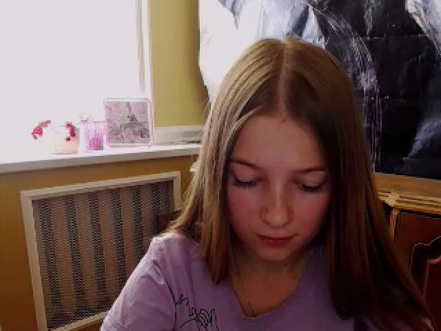 Live sex webcam photo for EmiStern #265426130