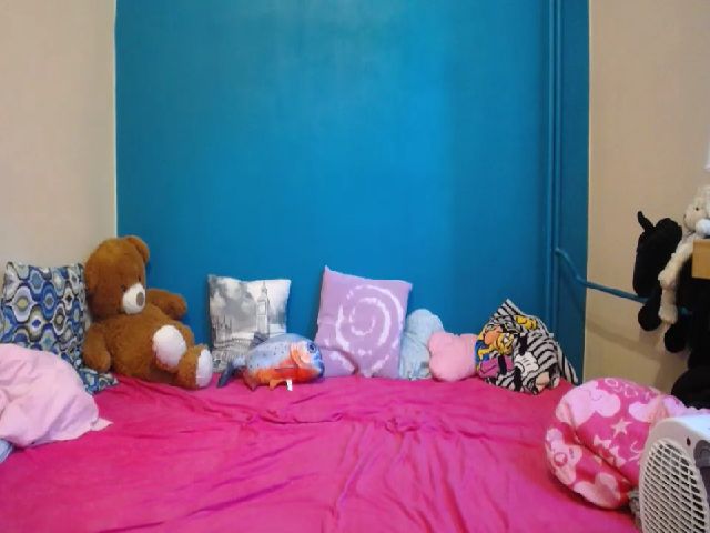 Live sex webcam photo for NADINNNE #261275613