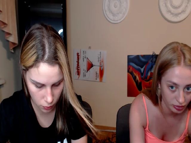 Live sex webcam photo for PolliMilk #258633947