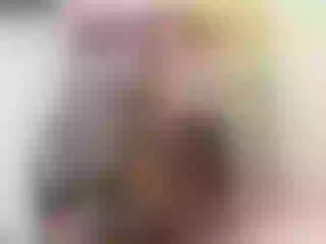 Live sex webcam photo for CharlotteWil #252667993