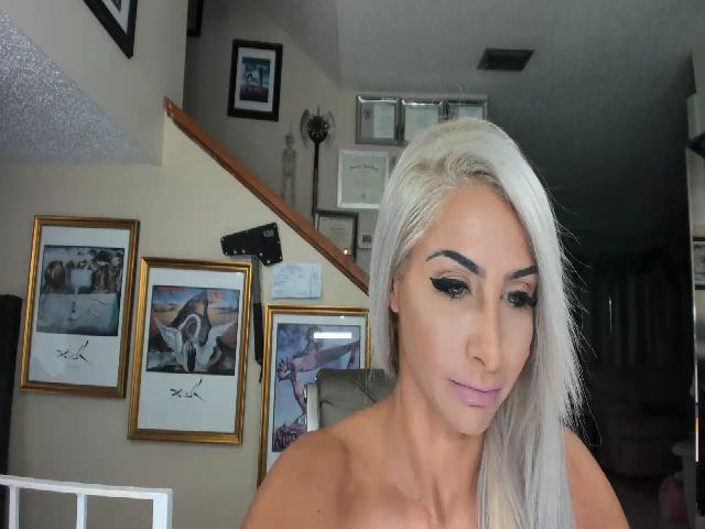 Live sex webcam photo for ADRIANA_FOX #252269228