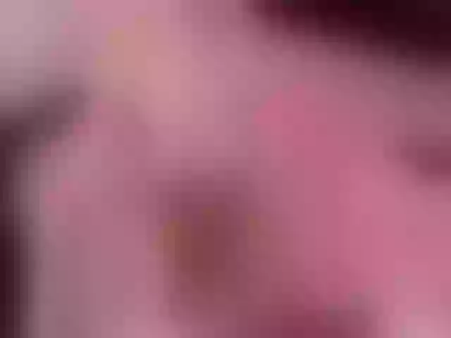 Live sex webcam photo for LizzyMayers #254913601