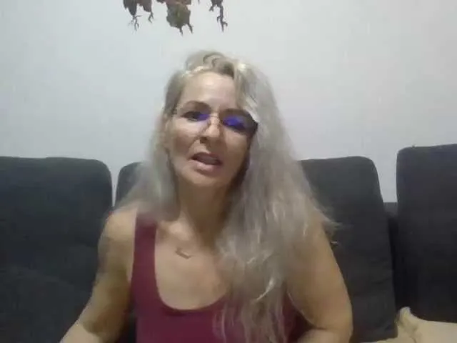 Live sex webcam photo for yzabel #240979331