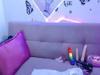 Live sex webcam photo for Shanel_bigass #252237144