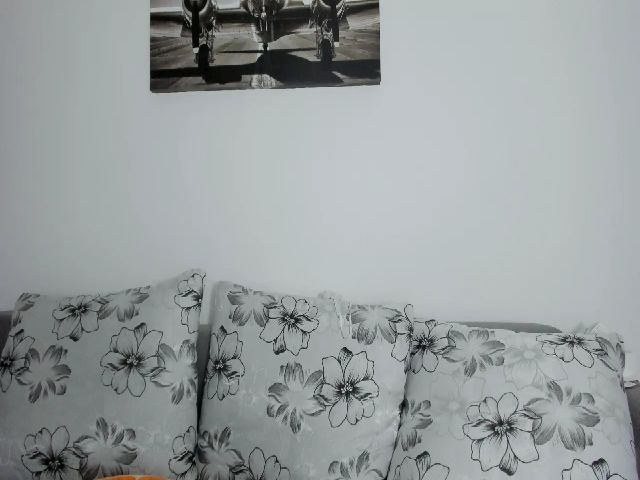 Live sex webcam photo for AlphaQueen #255801596