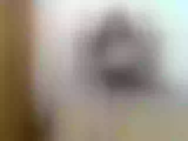 Live sex webcam photo for honey-sara96 #265228643