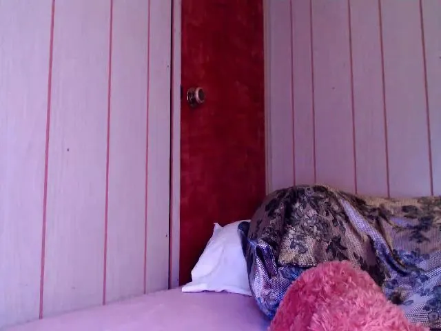 Live sex webcam photo for Smallpurl #256047407