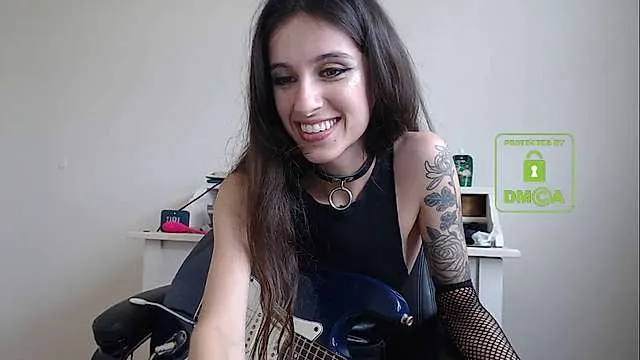 Live sex webcam photo for meowgic #244296580