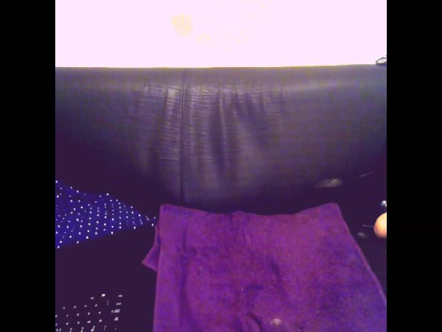 Live sex webcam photo for Sexygeny #255891220