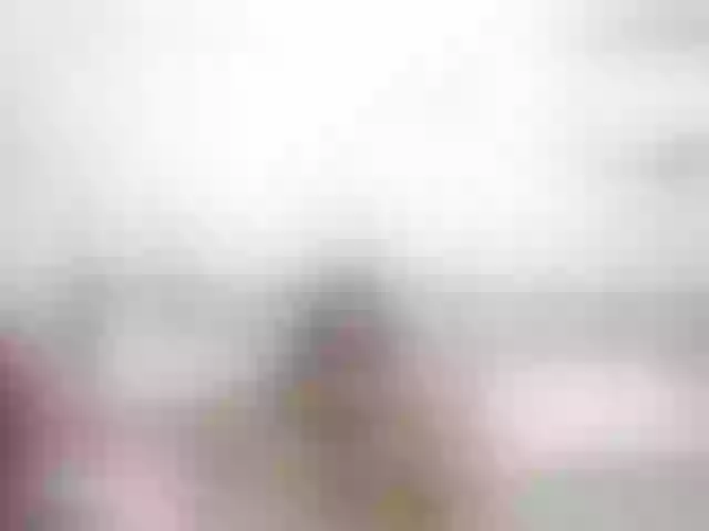 Live sex webcam photo for HeidiCutie #254403847