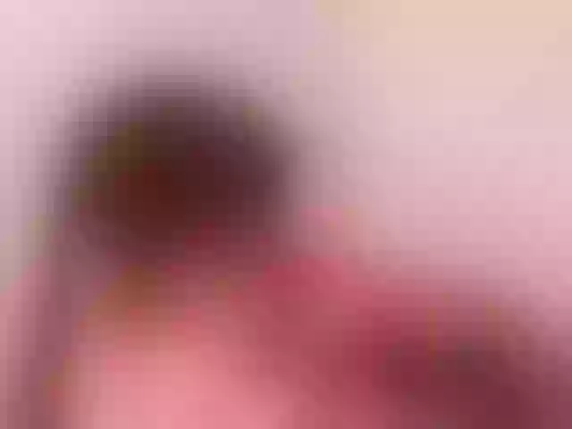 Live sex webcam photo for BigBustyBlack #240953649