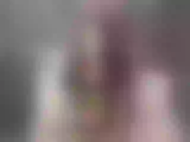 Live sex webcam photo for Girlhotdirty #252943172