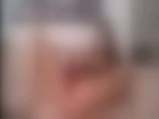 Live sex webcam photo for AmberMaze #259915368