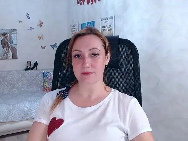 Live sex webcam photo for AnkaSweet #261625733