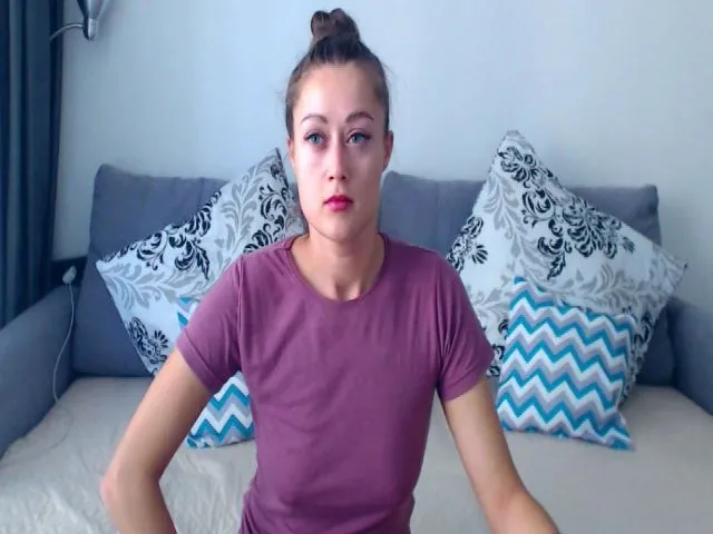 Live sex webcam photo for BlueeyedFox #255020932