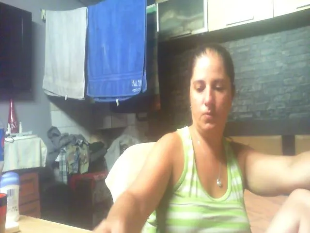 Live sex webcam photo for MGabrielle #263533787