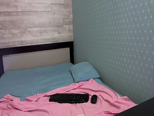 Live sex webcam photo for HugeBoobsErin #261223465