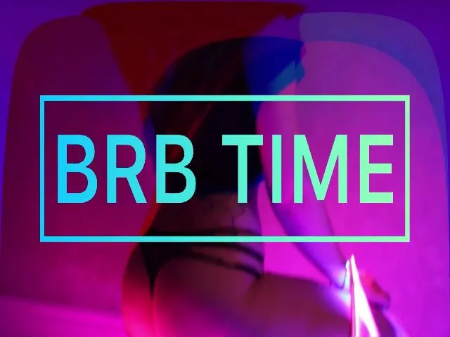 Live sex webcam photo for LisaMellow #261787202