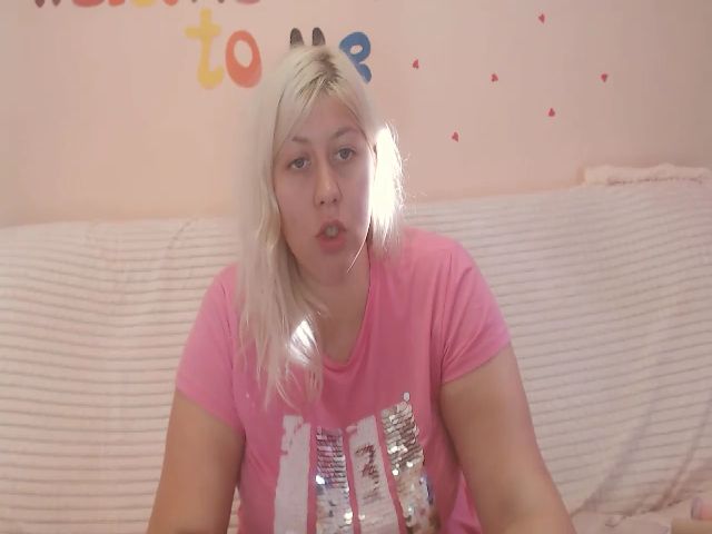 Live sex webcam photo for Kylie_Pag #264832181