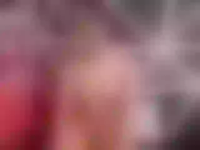 Live sex webcam photo for Sun-kissed1 #246240473