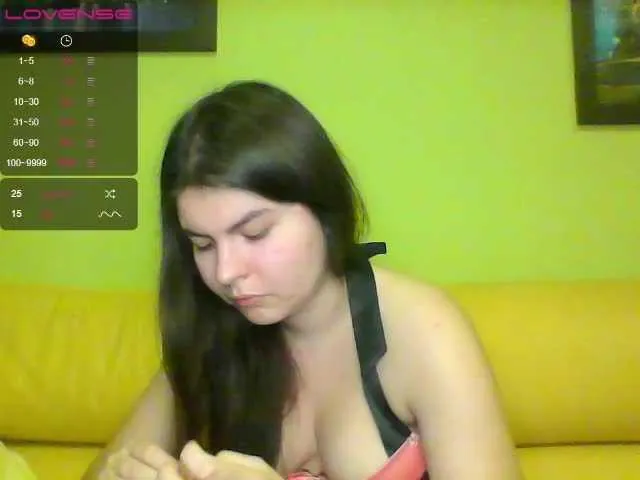 Live sex webcam photo for playboycr #240897899