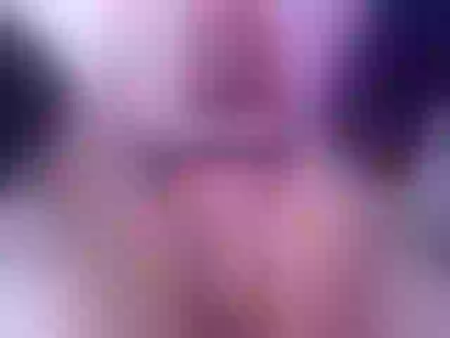 Live sex webcam photo for Sophie_pink18 #261400622