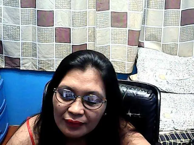 Live sex webcam photo for hOtGranny4u #241092177